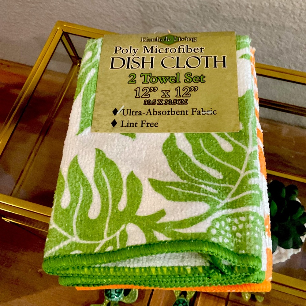 Microfiber clothes, designed in Hawaii!